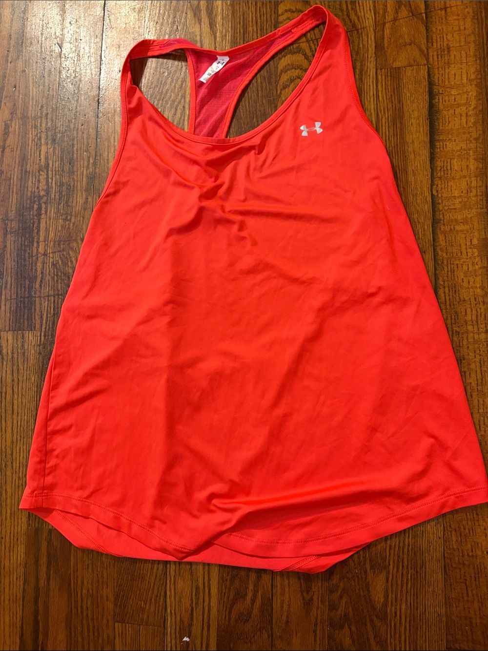 🎉NWOT! Under Armour Women’s Bright Coral Racerback Training Tank